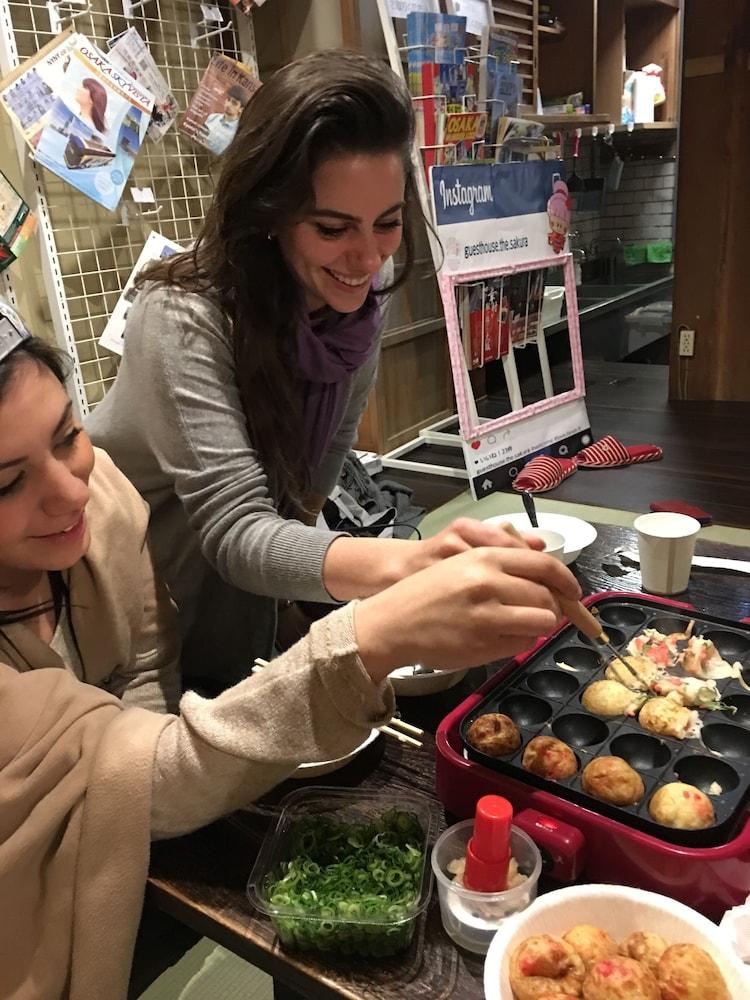 Osaka Guesthouse Sakura Dış mekan fotoğraf